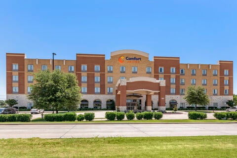 Comfort Inn & Suites